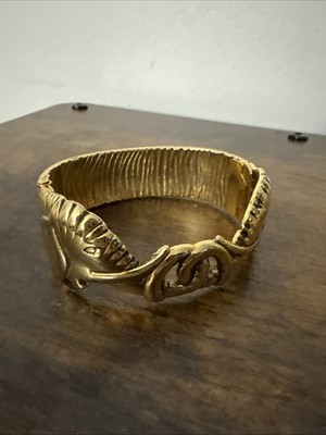Elephant Cuff Bracelet Gold Tone Trunks Entwined Side Close Hinge Textured