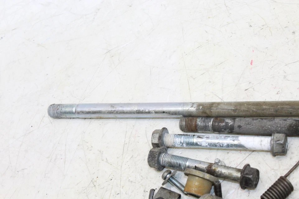 Крепежные болты для двигателя 1990 Honda Cbr1000f крепежные винты для двигателя - Изображение 4 из 4