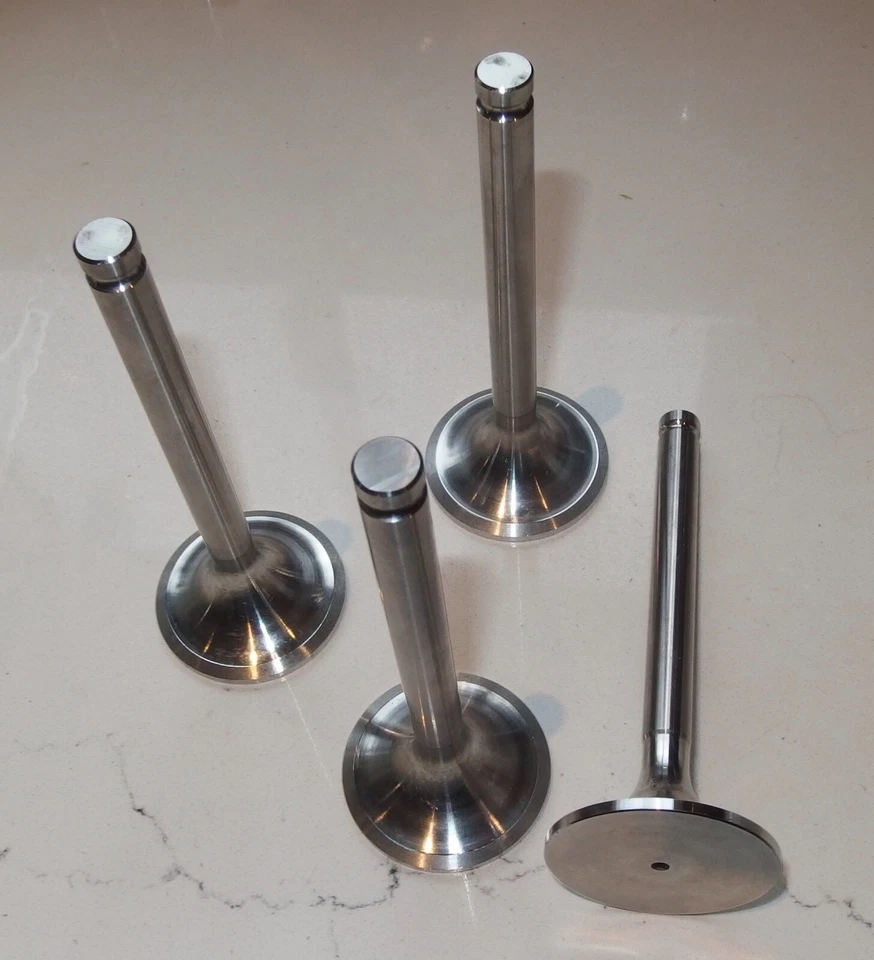 Alfa Romeo Head Gasket Set REINZ OEM 2000 + Exhaust valves GTV Alfetta & Spider - Image 2 of 2