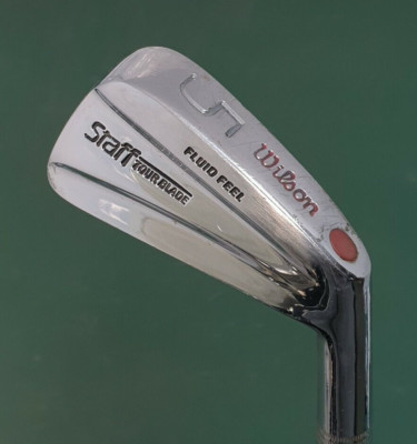 Wilson Staff Fluid Feel Tour Blade 5 Eisen Regular Stahlschaft Masters Grip