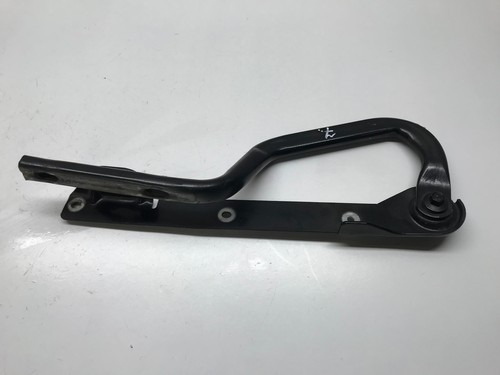 Hood hinges