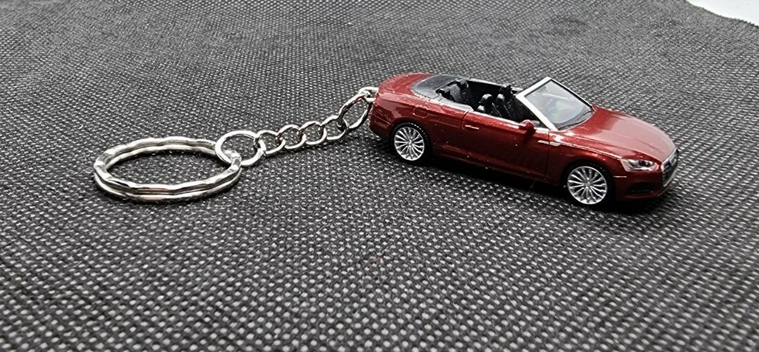 Miniature MODEL audi A5 convertible KEYRING Keychain GREAT GIFTS