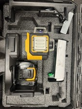 DEWALT DCLE34030 Excellent Condition ￼