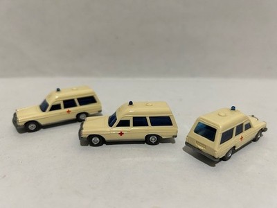 Three  Wiking HO Scale Mercedes Ambulances Excellent