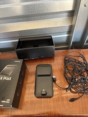 SAMSUNG Galaxy DeX Pad EE-M5100TB HDMI Docking, Charging, Data Transfer