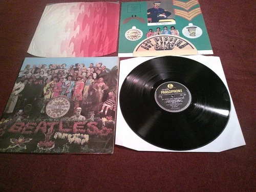 THE BEATLES SGt PEPPERS LONELY HEARTS CLUB BAND VINYL UK 1ST PRESS MONO 1967