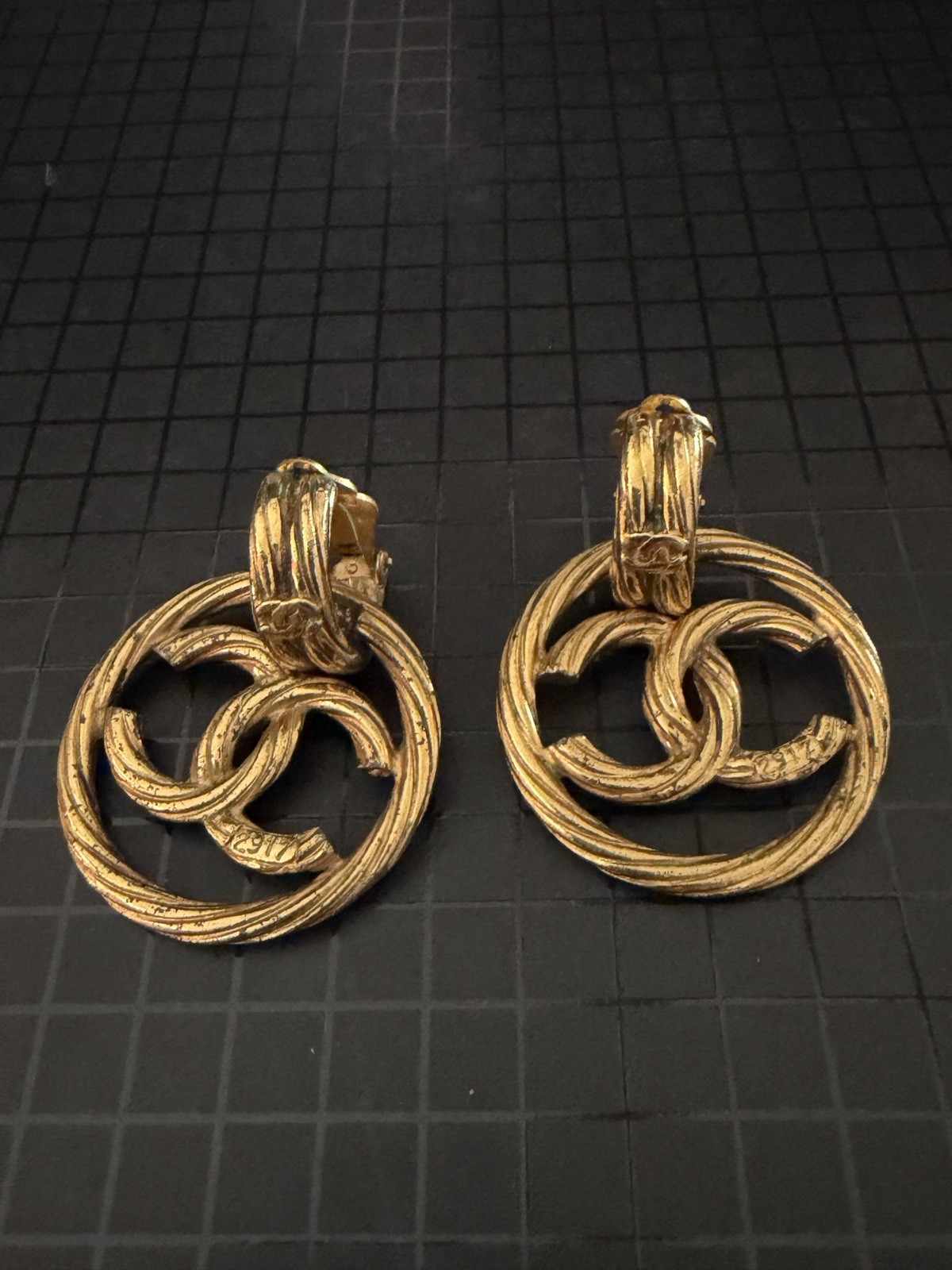 CHANEL Loop Earrings - image 1