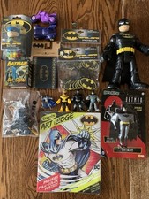 BATMAN lote de ~16 figuras, billetera, anillo de murciélago, señal de murciélago, ¡libro para colorear!