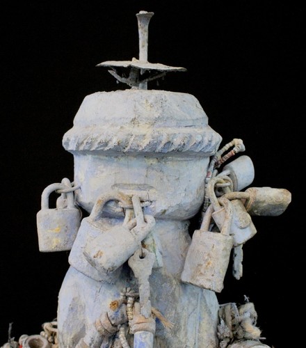 Art Africain - Superbe Fétiche de Protection Fon à Cadenas sur Socle - 43 Cms - Picture 13 of 17