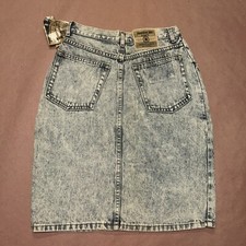Vintage 1990  s Jordache Basics Acid Wash Denim Skirt, Deadstock NWT, Size 11