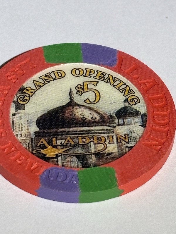 2000 Aladdin Las Vegas $5 “GRAND OPENING” V7141 R2 Limited Edition