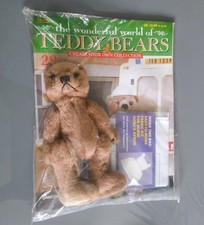 No 29 THE WONDERFUL WORLD OF TEDDY BEARS MAGAZINE WITH NURSE NORA BEAR/APRON KIT