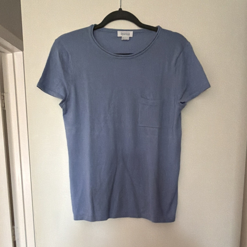 Barneys New York Men's Blue Solid Crew Neck Pocket T-Shirt Short Sleeve M