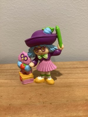Strawberry Shortcake PLUM PUDDING WITH GREEN PENCIL & ELDERBERRY OWL MINIATURE 