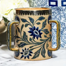 Rare Doulton Lambeth Aesthetic Movement Antique Victorian Trophy Tyg Cup