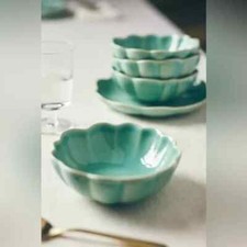 New in Box Anthropologie Beatriz Scalloped Bowls, Set of 3 Portugal Blue Green