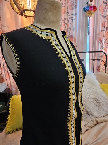 Beautifully Embroidered Vintage 60s/70s Black And Gold Bohemian Tunic Top... - Picture 2 of 9