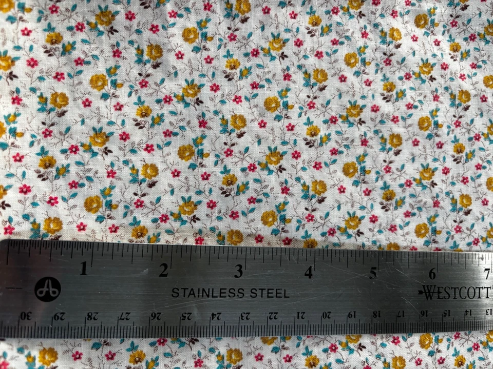 Fabric Vintage Joan Kessler Calico Flower Print Gold & Teal print  35"  by 42" - Image 2 of 3