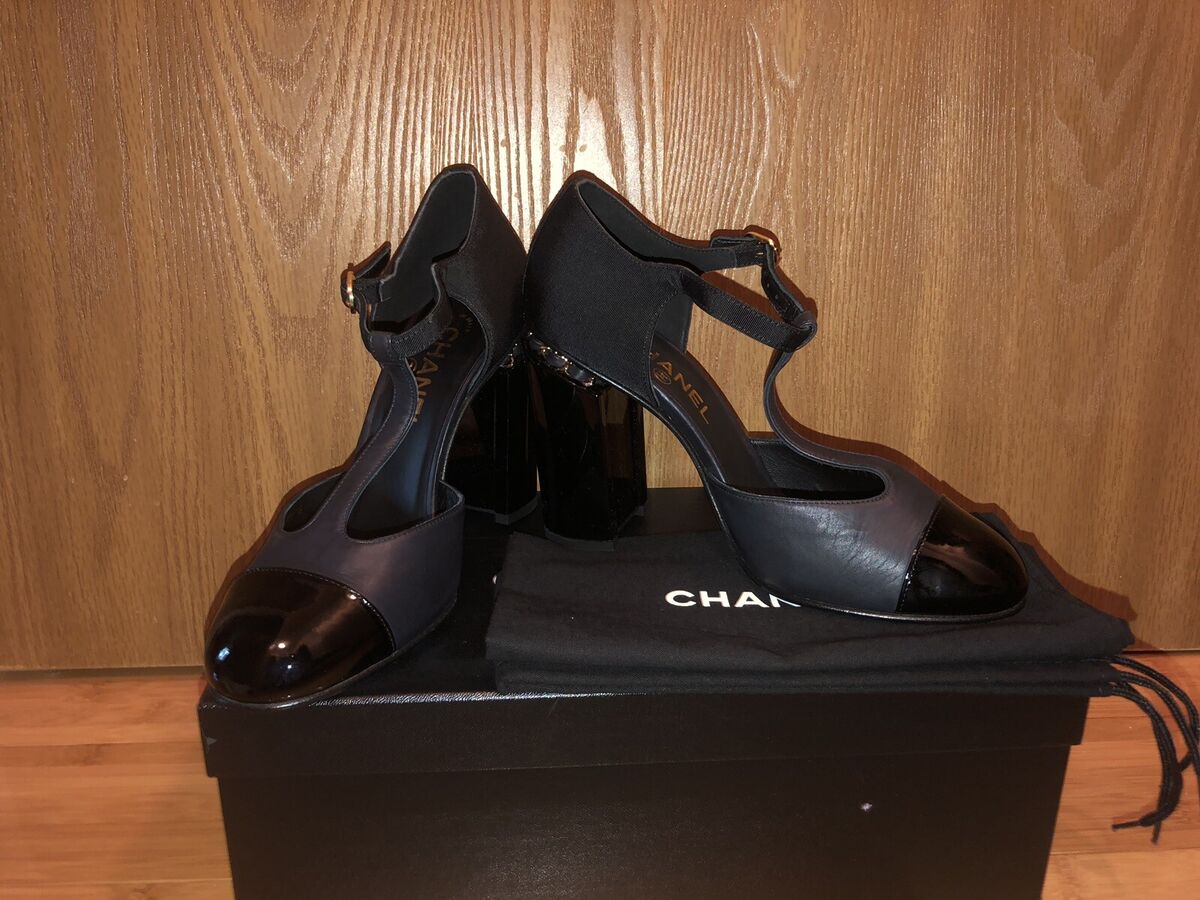 Chanel Authentic CC Black T Strap Mary Jane Pumps Gold Chain Chanel Authentic CC Black T Strap Mary Jane Pumps Gold Chain