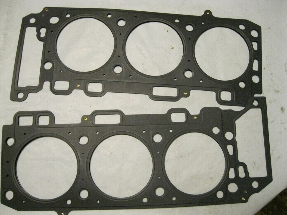 Genuine Ford OEM F77Z-6079-AA Gasket Kit fits 97-01 Explorer SOHC 4.0L Foto 2 de 4