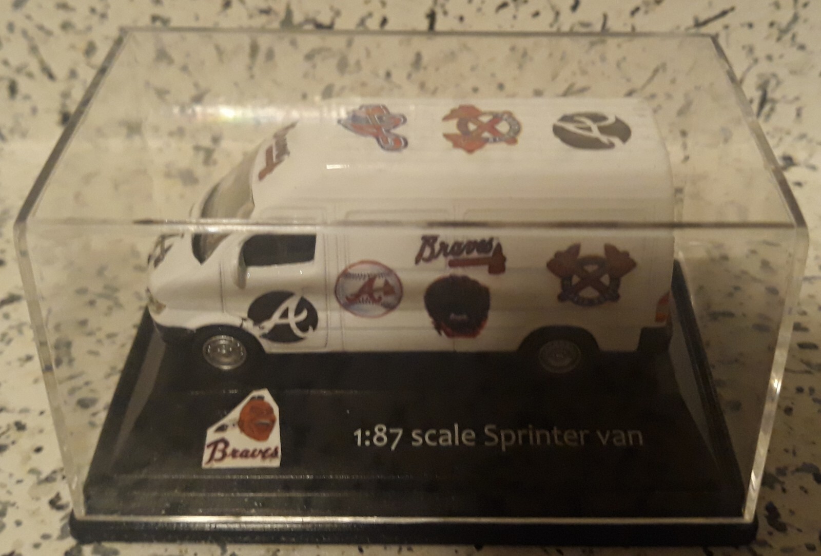 Picture 3 of 10