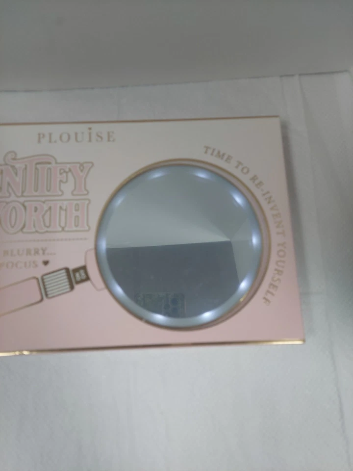 P.Louise Eyedentify Your Worth Light Up Eyeshadow Palette Brand New Authentic - Image 2 of 4