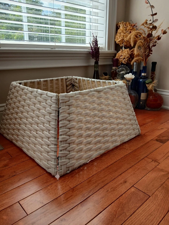 Collar de árbol cuadrado de mimbre Belén Luces - Plegable 4 paneles - Blanco - Nuevo Foto 2 de 4