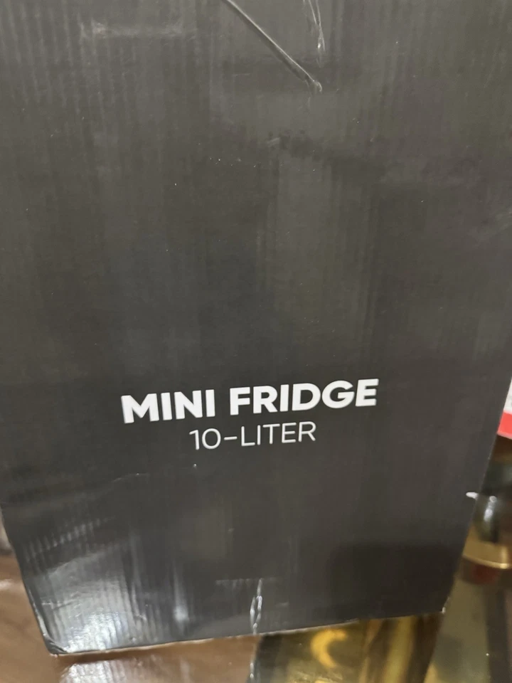 Northclan 10L Portable Mini Fridge – Cool & Warm – New in Box - Image 3 of 4