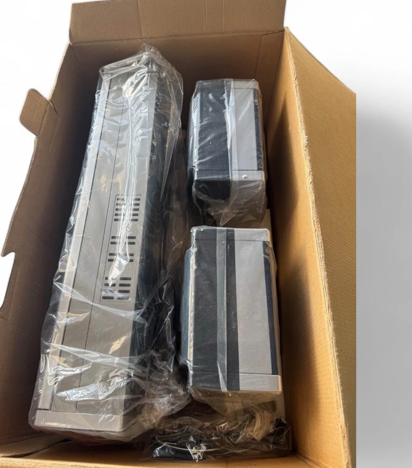 NEW Emerson MS3100 Three CD Audio System Digital Tuner Wall Mount  (TESTED) - Image 3 of 3