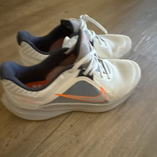 Nike Herren Laufschuhe Sneaker Low Top Weiß Grau Orange US 10 EU 44 …
