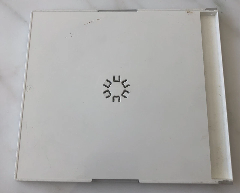 Quicken 2000 Basic Windows 95/98 Or NT 4  10K2617 1999 Intuit Original CD - Image 3 of 4