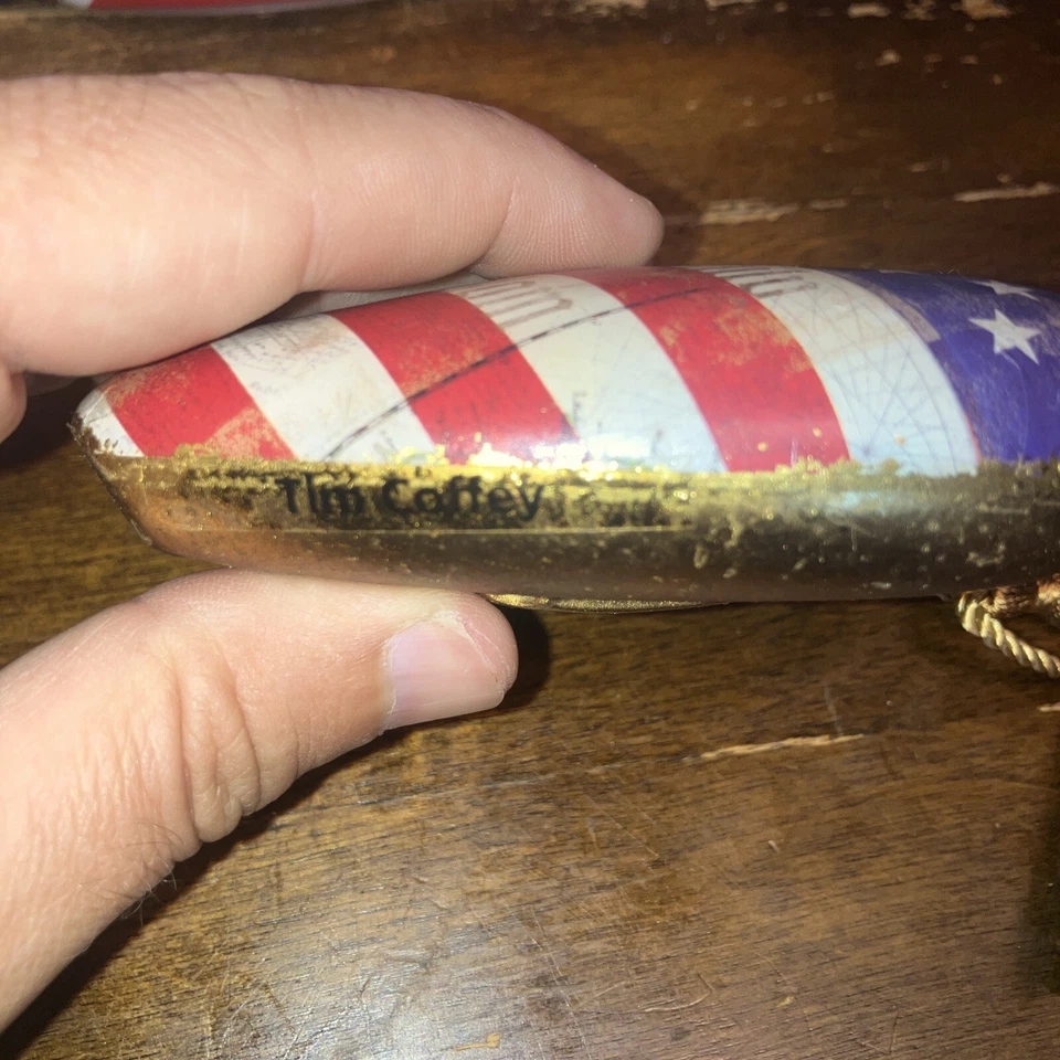 Резиновая фигурка Tim Coffey DEMDACO Heart & Key American Flag «family Faith Freedom» - Изображение 4 из 4