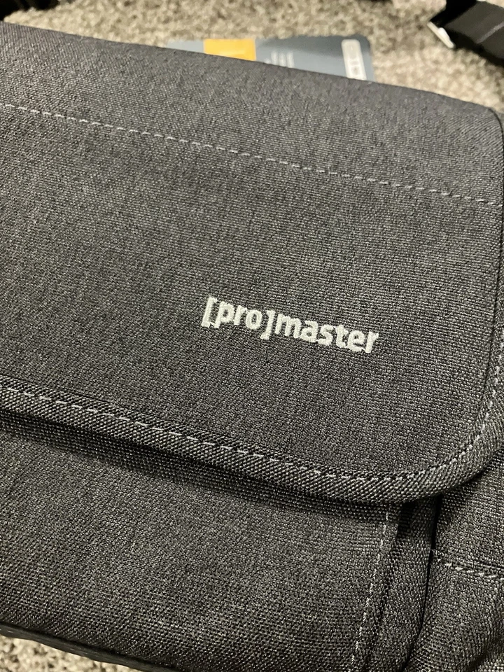 Promaster Cityscape 130 Courier Padded Camera Bag Charcoal Gray Black w Extras - Image 2 of 4