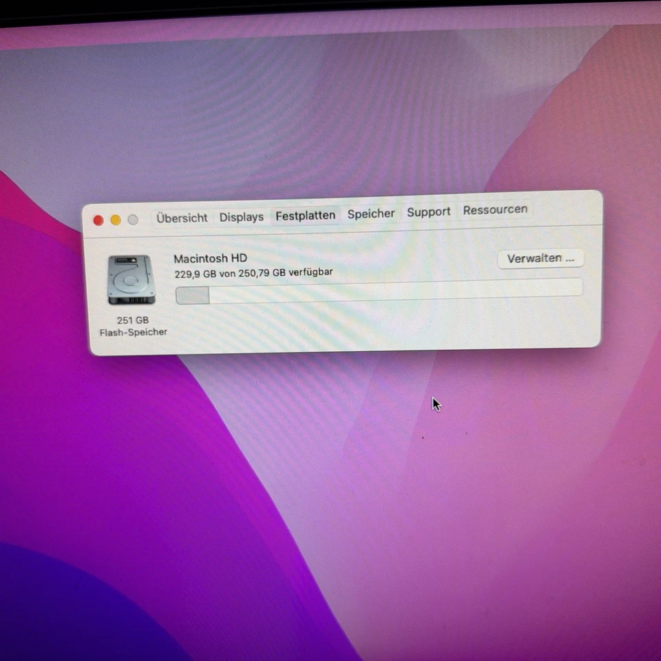 Apple Mac Pro 2013 6.1 3.5GHz Intel Xeon 6-Core D500 16GB 500GB SSD - Bild 3 von 4