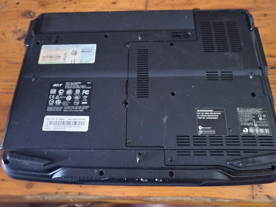 Notebook Laptop Acer Aspire 2920Z Intel Dual Core 1.73GHz DDR 3GB HDD 500GB - Immagine 3 di 4