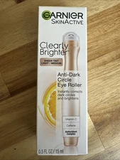 Garnier Clearly Brighter Anti-Dark Circle Eye Roller Sheer Tint Light / Medium