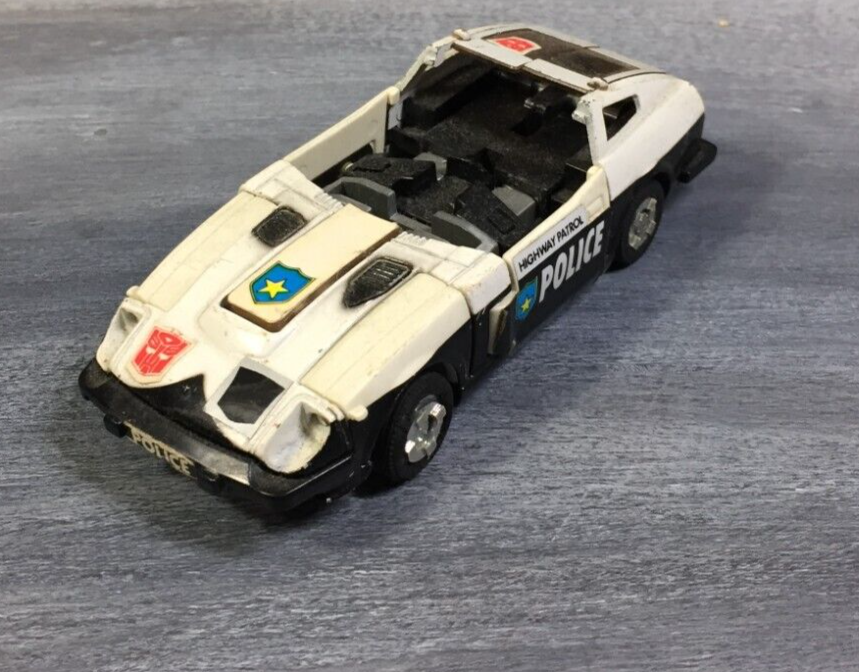 Vintage 1982 Takara Japan Transformers G1 Prowl Highway Patrol