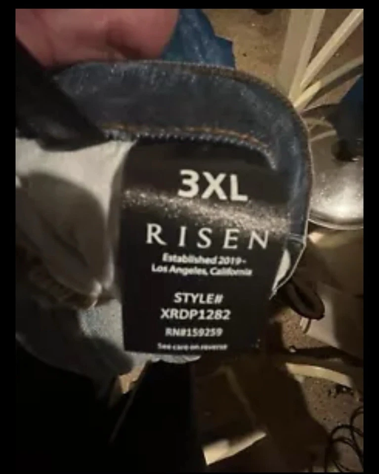 Risen Jeans Womens 3XL Style: XRDP1282 Medium Wash Stretch High Rise Crop - Image 3 of 4