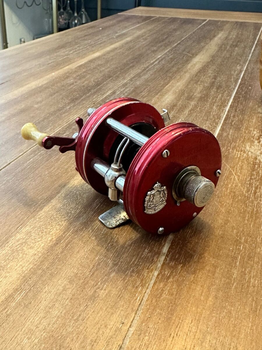VTG Abu Garcia Ambassador 5000 Sweden 3 Screw RH Fishing VTG Abu Garcia Ambassador 5000 Sweden 3 Screw RH Fishing