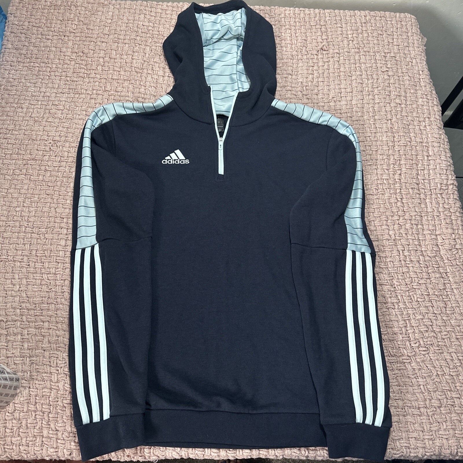 Picture 1 of 2