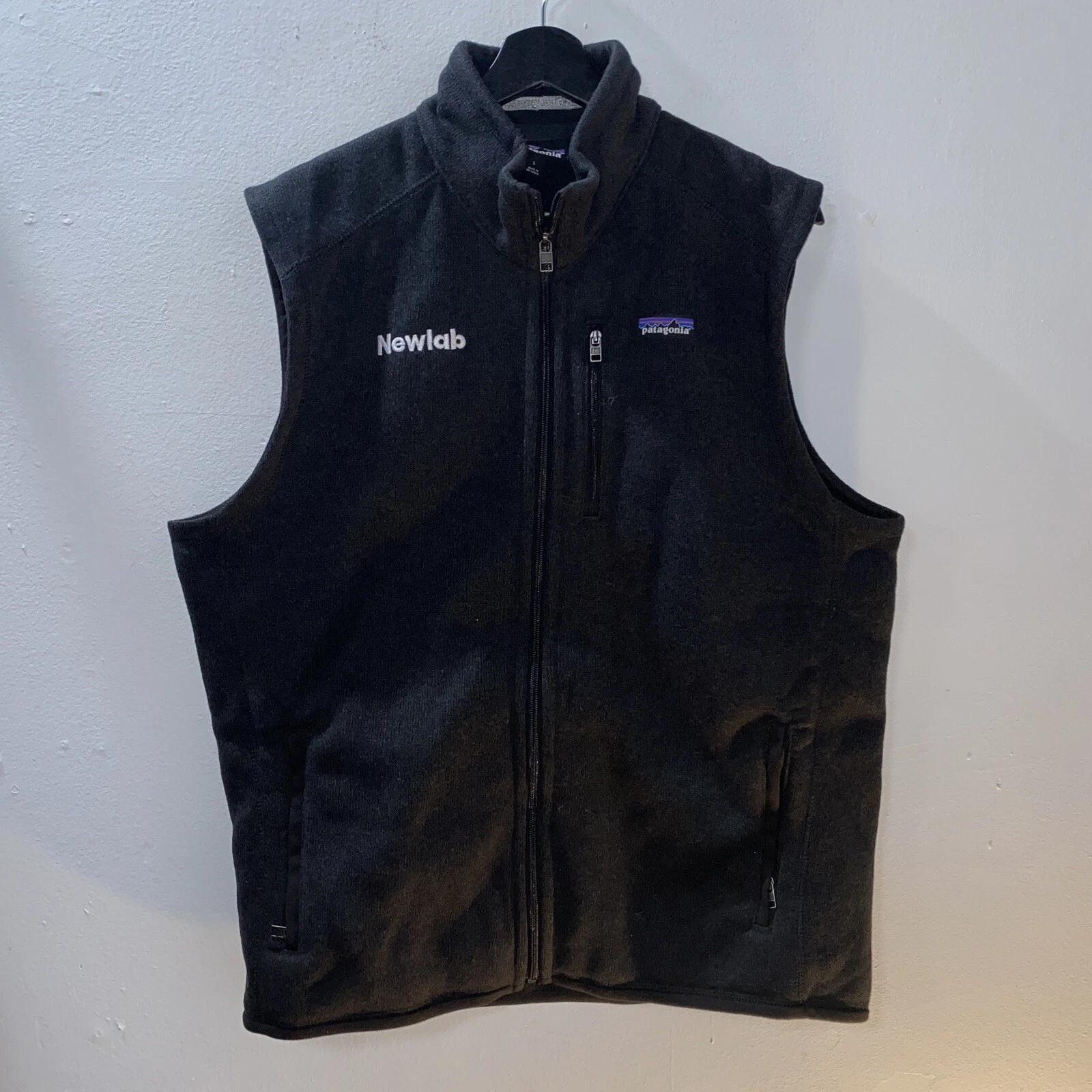 Patagonia Men’s Black Full Zip Better Sweater Vest Size Large **Embroidered**