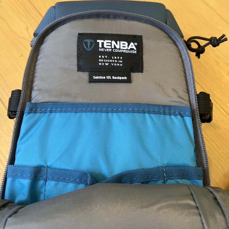 NWOT Tenba Solstice Blue 12L All-day carrying comfort and protection Camera Bag - Image 3 of 4