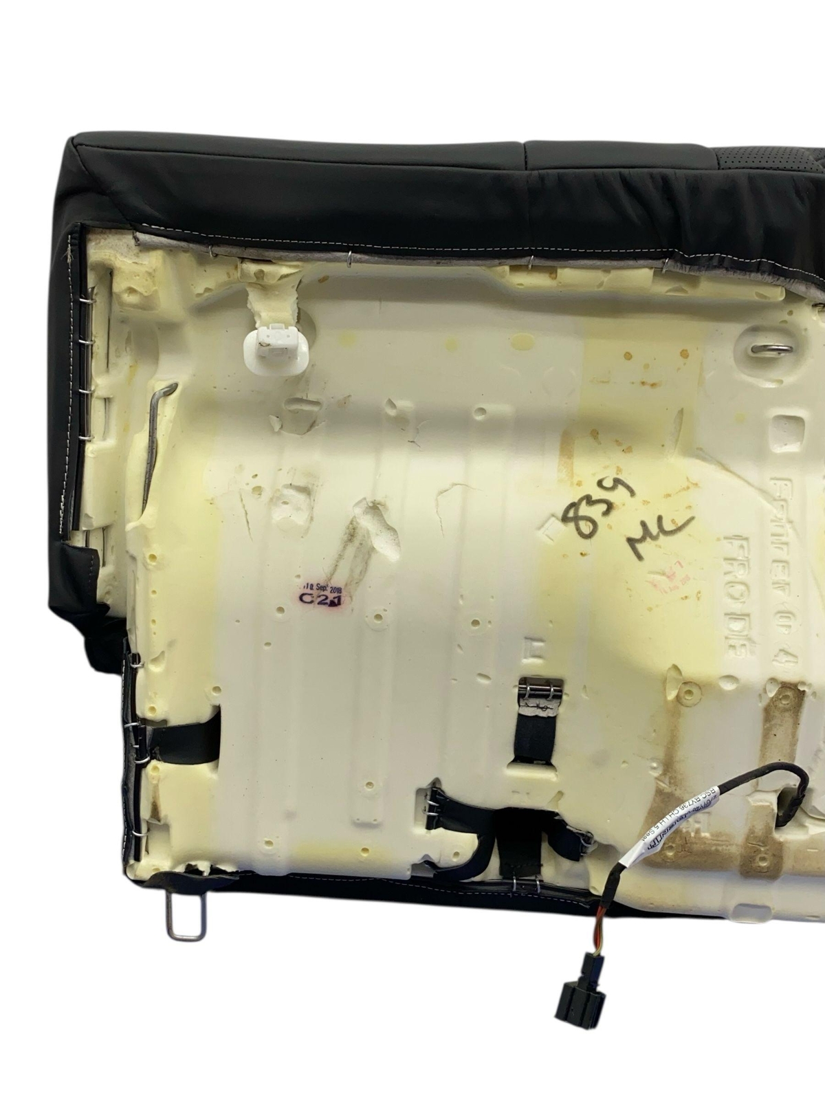 2016-2020 BENTLEY BENTAYGA REAR LEFT 60 SPLIT LOWER SEAT CUSHION (BB) *SCUFF*