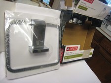 Delta 77546-ch Chrome Finish Ara Wall Mounted Towel Ring Silver Square Style New