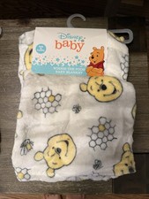 Disney Baby Blanket Winnie The Pooh Bear NWT 30x40