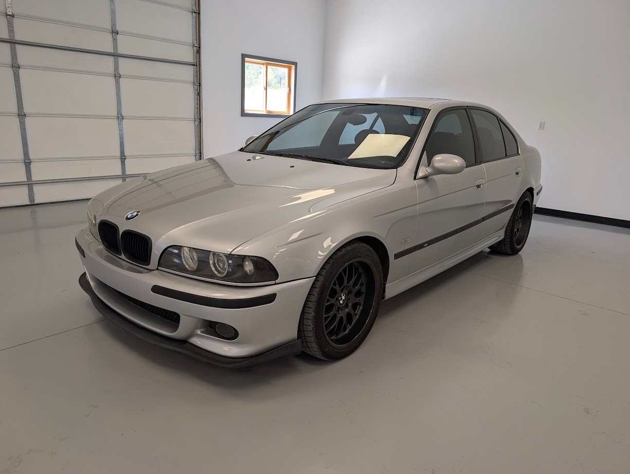 2001 BMW M5