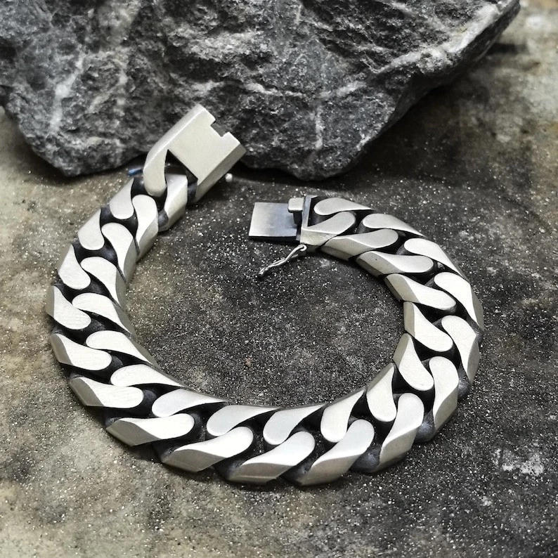 Sterling Silver Curb Bracelet, 10MM Heavy Gourmet Chain Link Bracelet - Image 4 of 4