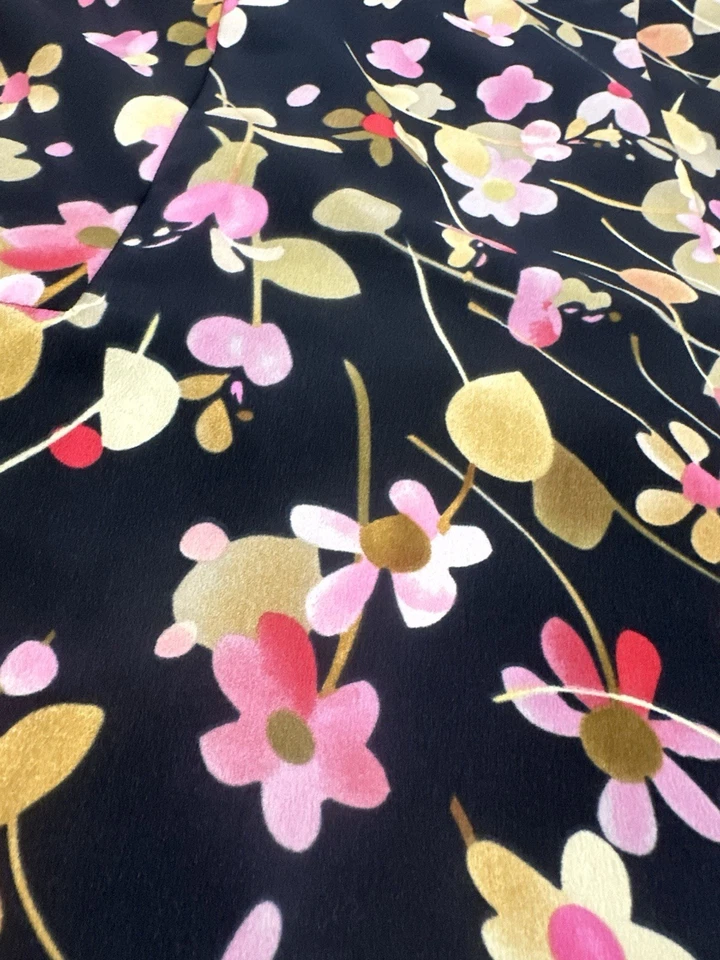 Blusa CAbi Cottage Core #3695 Talla Pequeña Estampado Floral Manga Dolman Lagenlook Foto 2 de 4