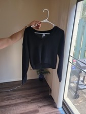   H&M Divided Womens Black Knit Pullover Swea...