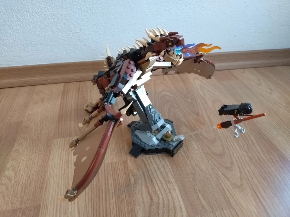 LEGO Harry Potter 76406 Hungarian Horntail Dragon, Foto 4 von 5